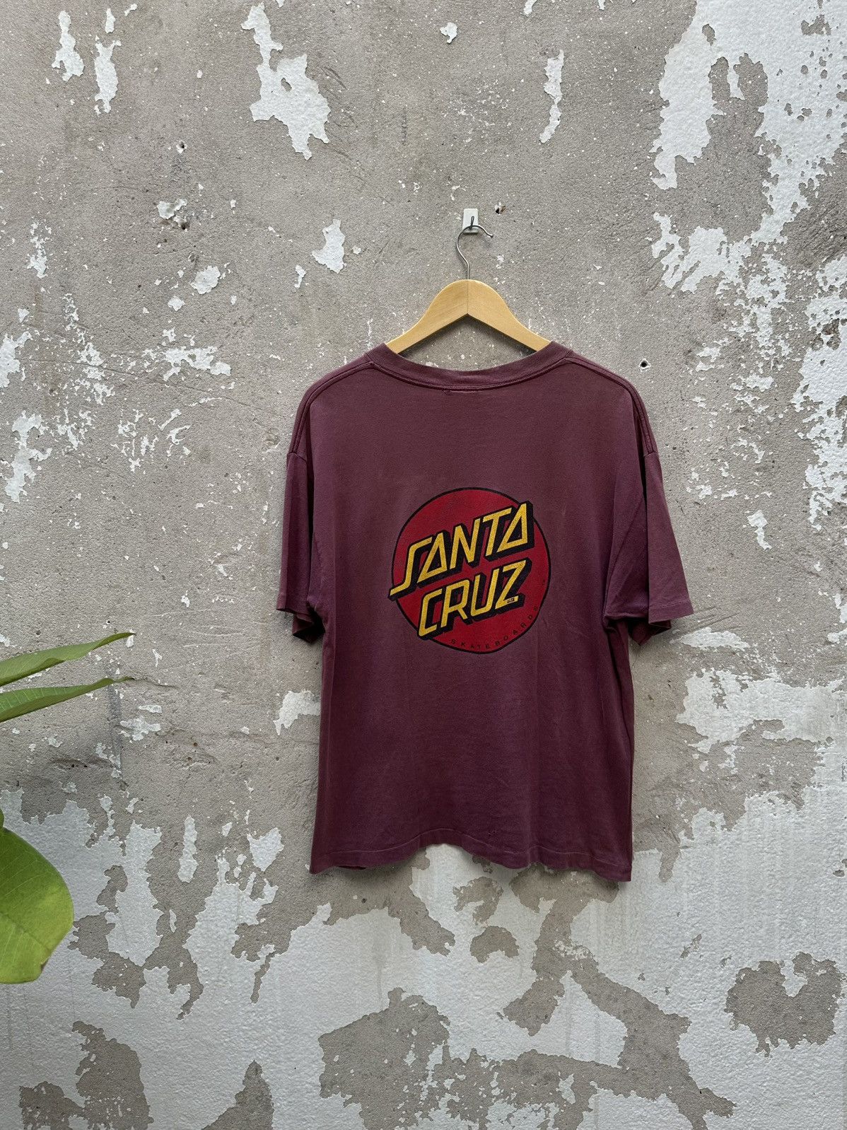 Santa Cruz Skateboards Vintage 90's Santa Cruz Skateboard Og Distressed Tees Size US L / EU 52-54 / 3 - 2 Thumbnail