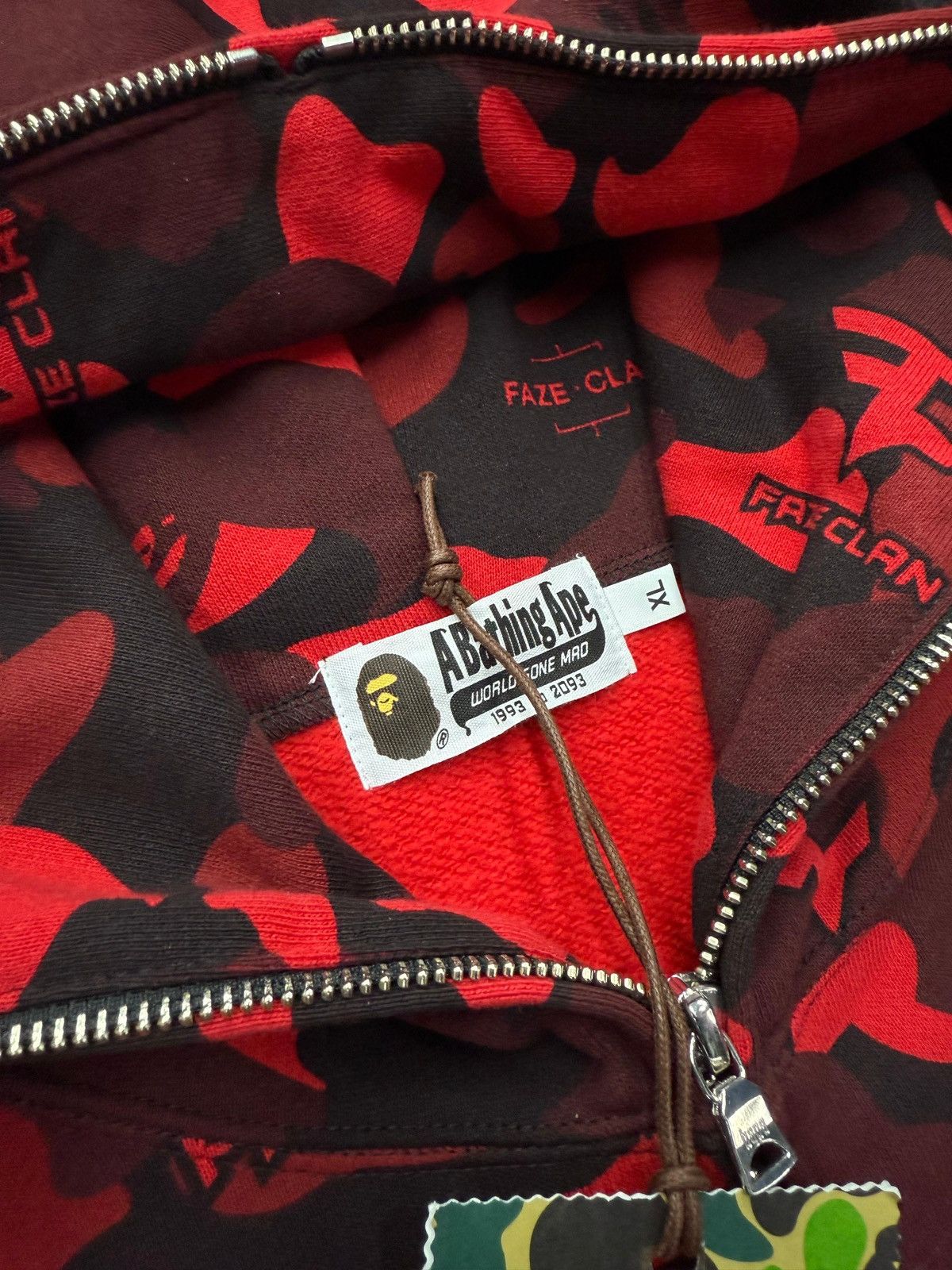 Bape Bape x Faze Clan new red Hoodie Size US XL / EU 56 / 4 - 7 Thumbnail