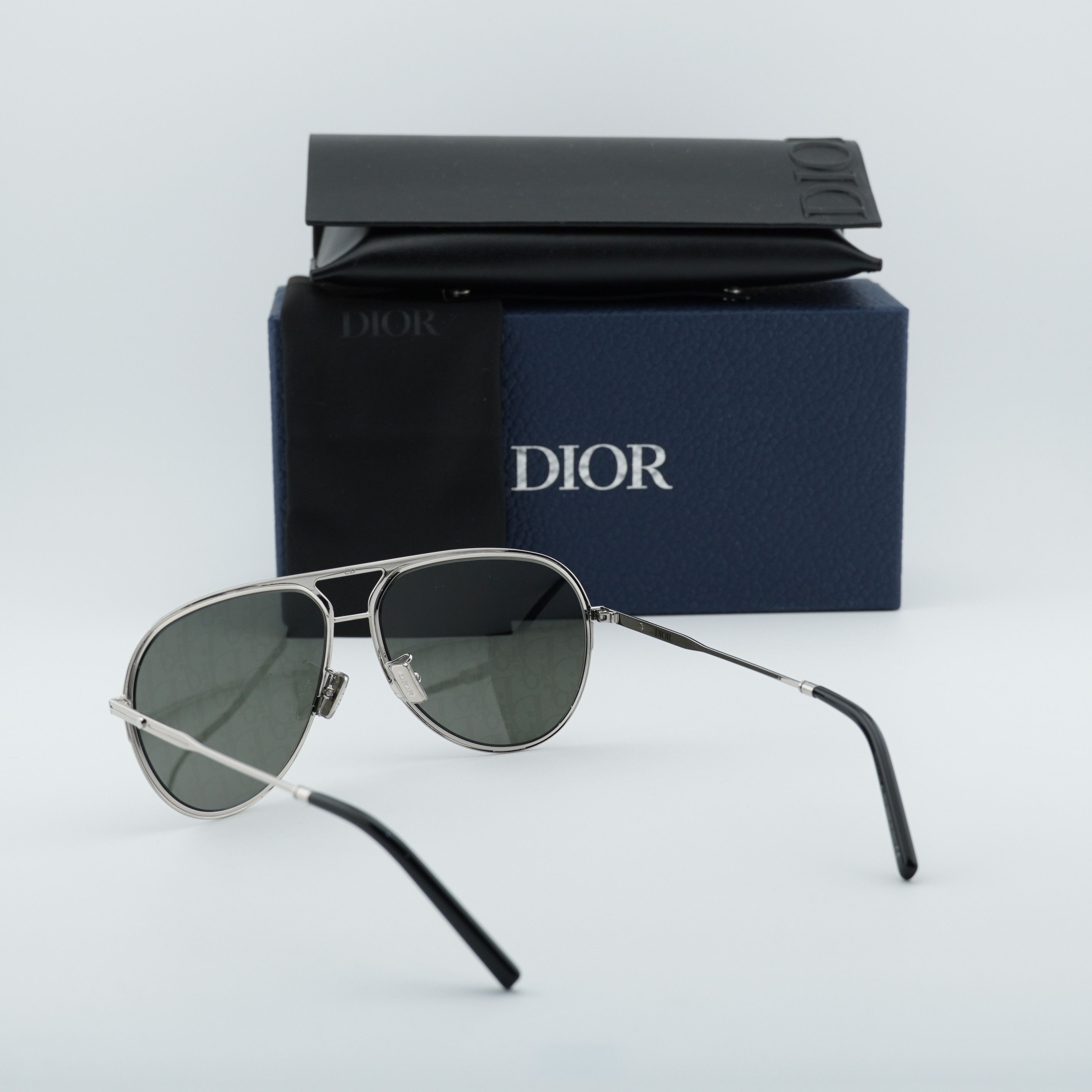 Dior Dior DIORESSENTIAL A2U F0A8 Sunglasses Palladium Aviator Size ONE SIZE - 12 Thumbnail