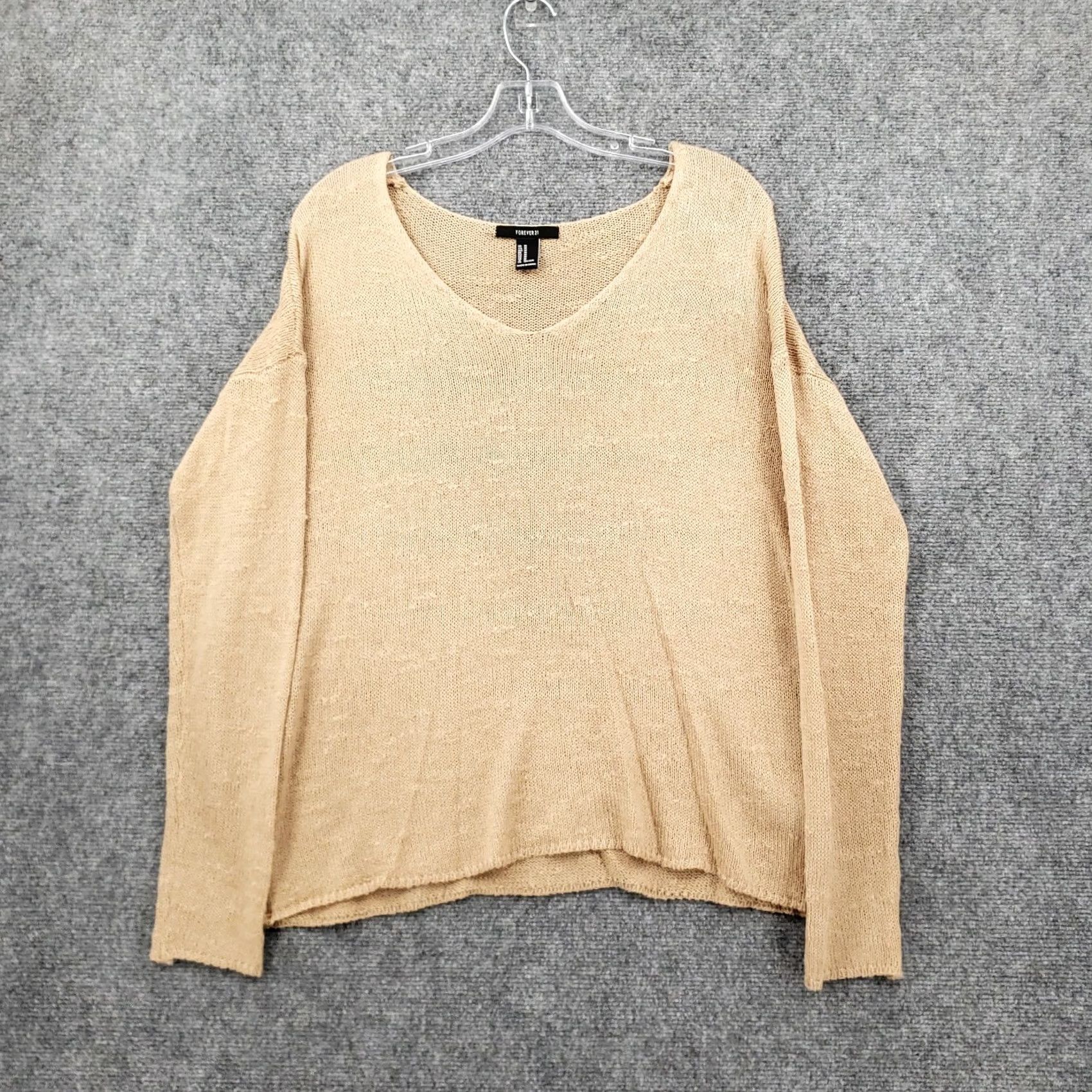 Forever 21 FOREVER 21 Sweater Womens M Beige Long Sleeve V Neck Pullover Open Knit Size M / US 6-8 / IT 42-44 - 2 Thumbnail