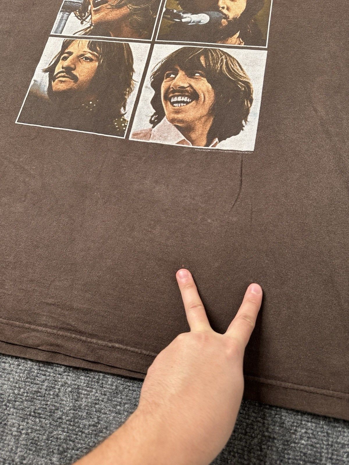 Other Mens T-Shirt Beatles Let It Be Photo Graphic 2004, Size XL Size US XL / EU 56 / 4 - 8 Thumbnail