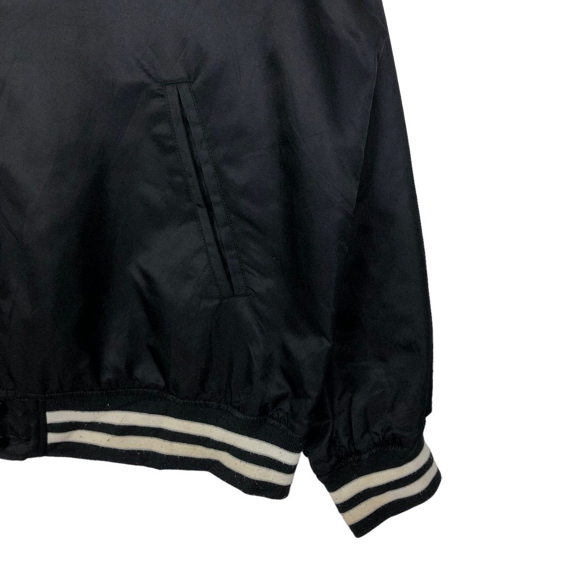 Japanese Brand 90’s RIOT RIOT BOMBER JACKET GU JAPAN MILITARY DESIGN Size US XL / EU 56 / 4 - 3 Thumbnail
