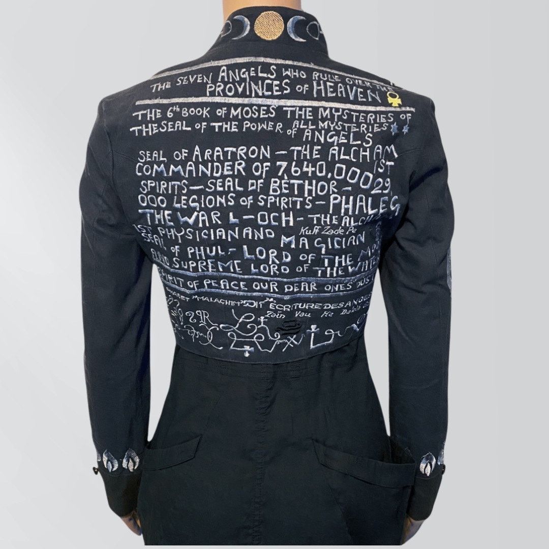 Allsaints NWT Vintage AllSaints Rare Embroidered Symbols Crop Jacket Size S / US 4 / IT 40 - 7 Thumbnail