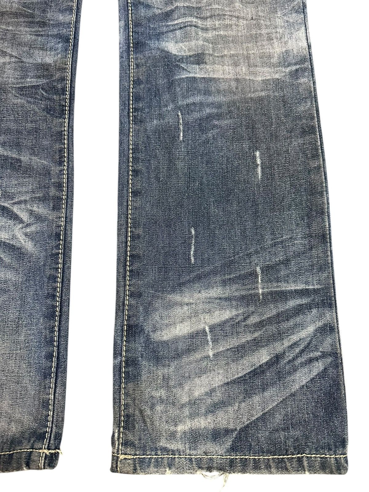 In The Attic Vintage Japan In The Attic Blue Wash Distressed Jeans Size US 32 / EU 48 - 8 Thumbnail