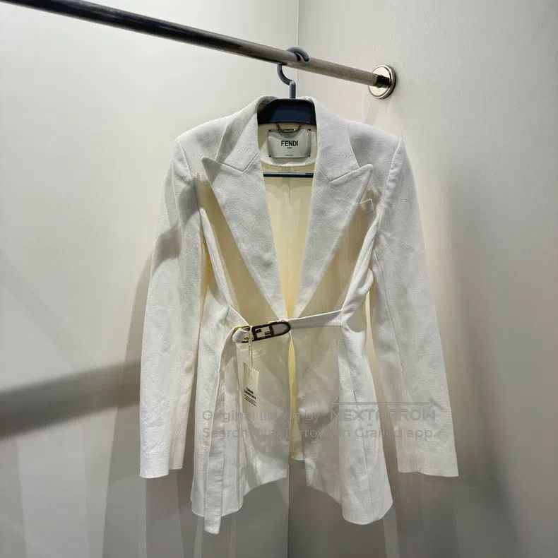 Fendi Fendi Solid Color Belt Design Blazer, Cotton Size XS / US 0-2 / IT 36-38 - 1 Thumbnail