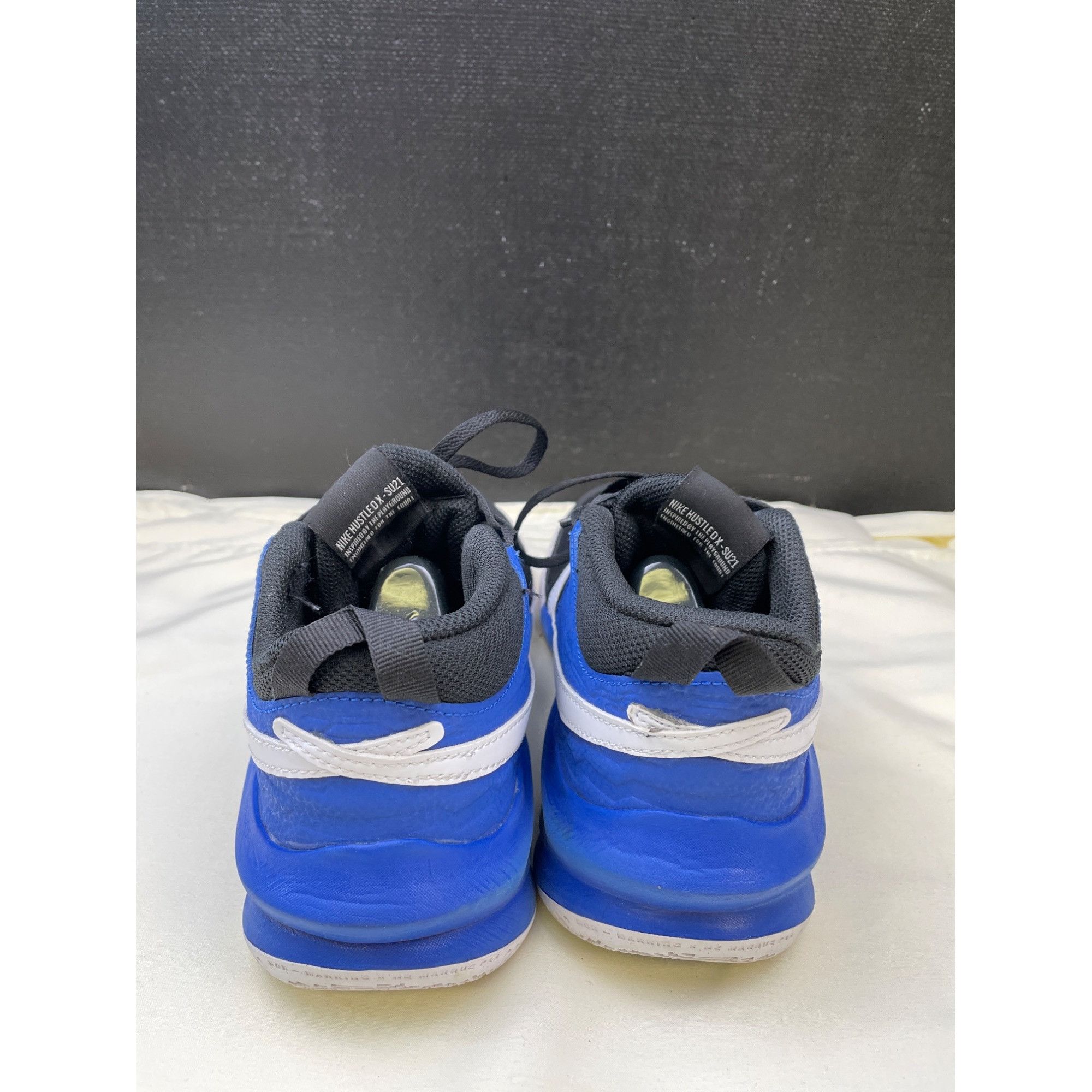 Nike Nike Team Hustle Mens Royal Blue Black Sneakers Shoes Size 7 Size US 7 / EU 40 - 5 Thumbnail