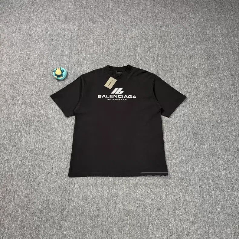 Balenciaga Balenciaga Reflective strip slogan logo black short-sleeve Size US M / EU 48-50 / 2 - 1 Thumbnail