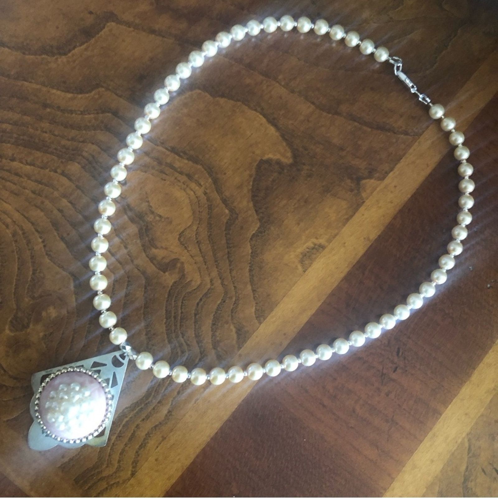 Handmade Handcrafted repurpose snow queen pearl dome Pearl necklace Size ONE SIZE - 8 Thumbnail