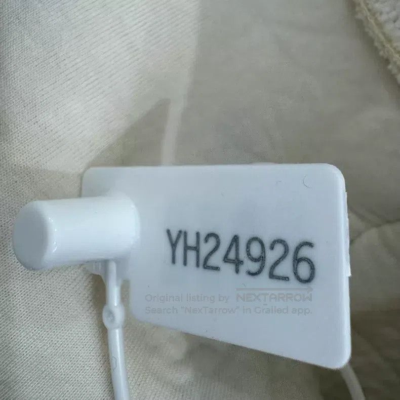 Louis Vuitton Louis Vuitton White Cartoon Pedestrian Flocked Hoodie Size US M / EU 48-50 / 2 - 7 Thumbnail