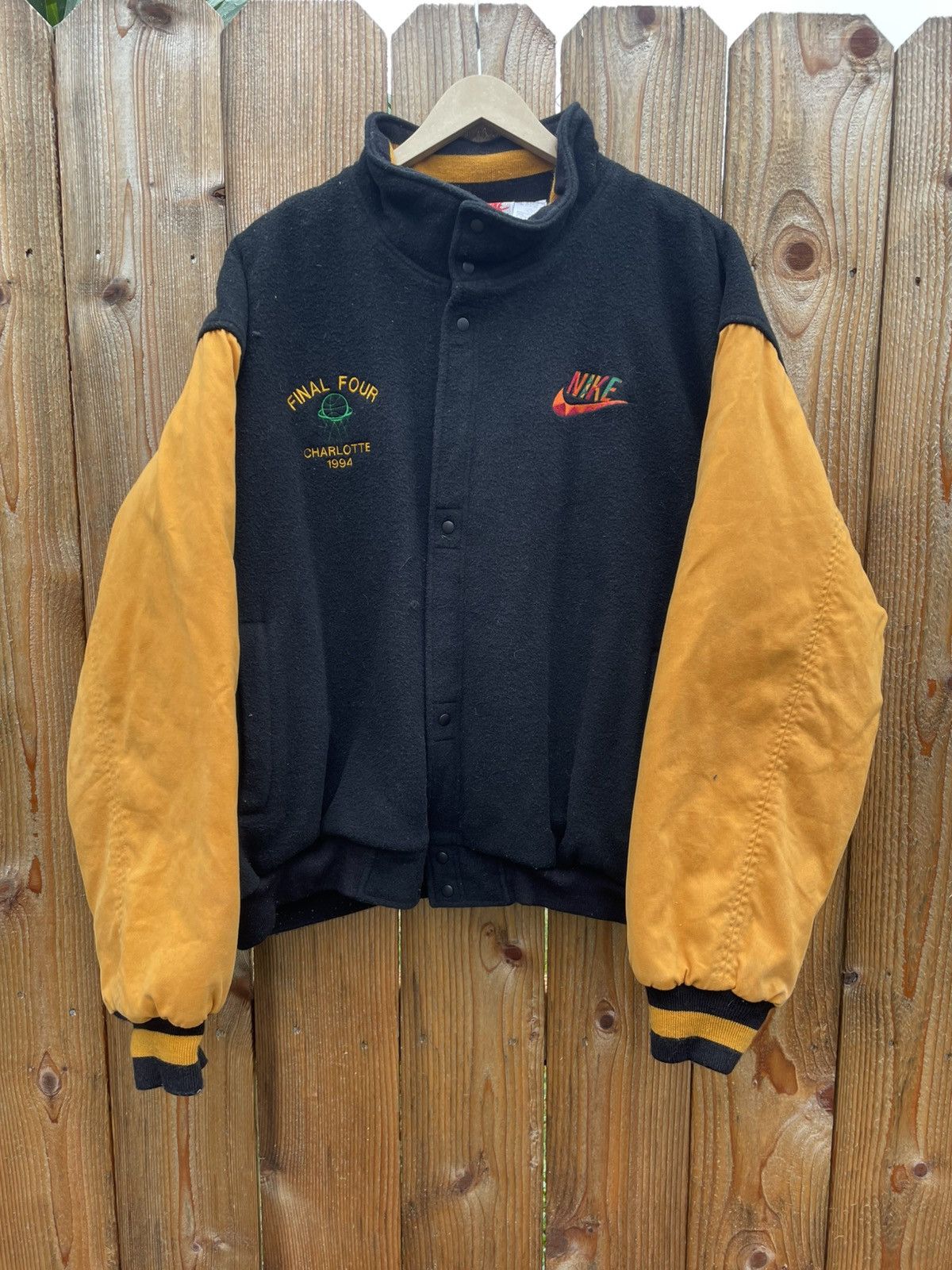 Nike Vintage Nike Urban Jungle Just Do It Spike Lee Wool Varsity Size US L / EU 52-54 / 3 - 1 Thumbnail