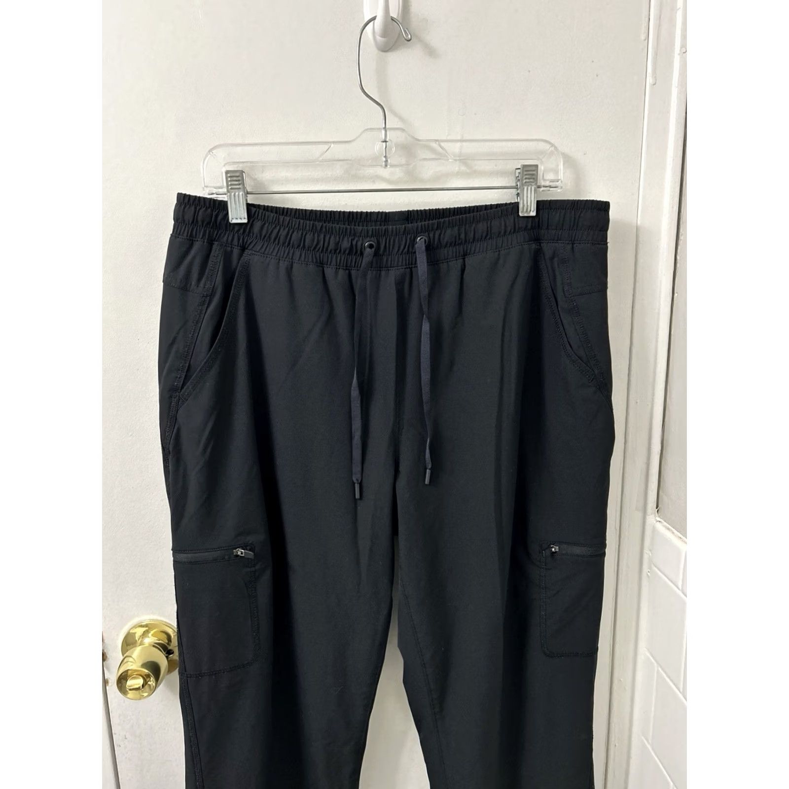 Eddie Bauer Eddie Bauer First Ascent Fleece Lined Cargo Joggers Womens 12x30 Black Size 34" / US 12 / IT 48 - 2 Thumbnail