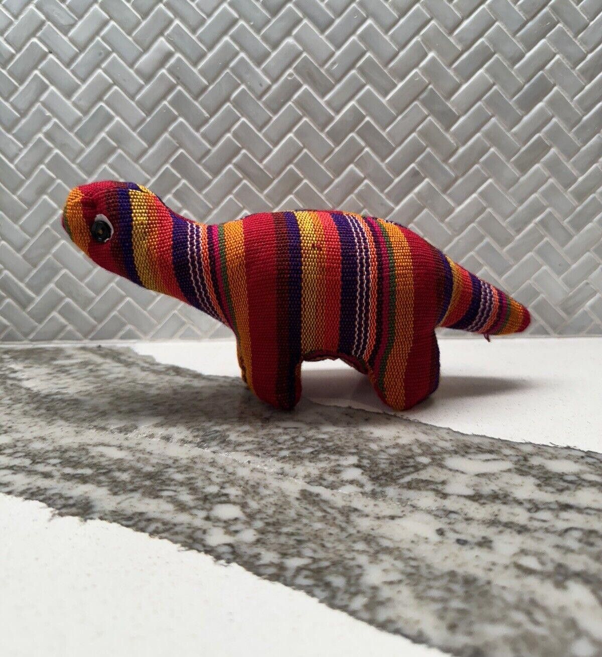 Handmade Handmade Guatemalen / Salvadorian Stuffed Dinosaur Toy Size ONE SIZE - 1 Thumbnail