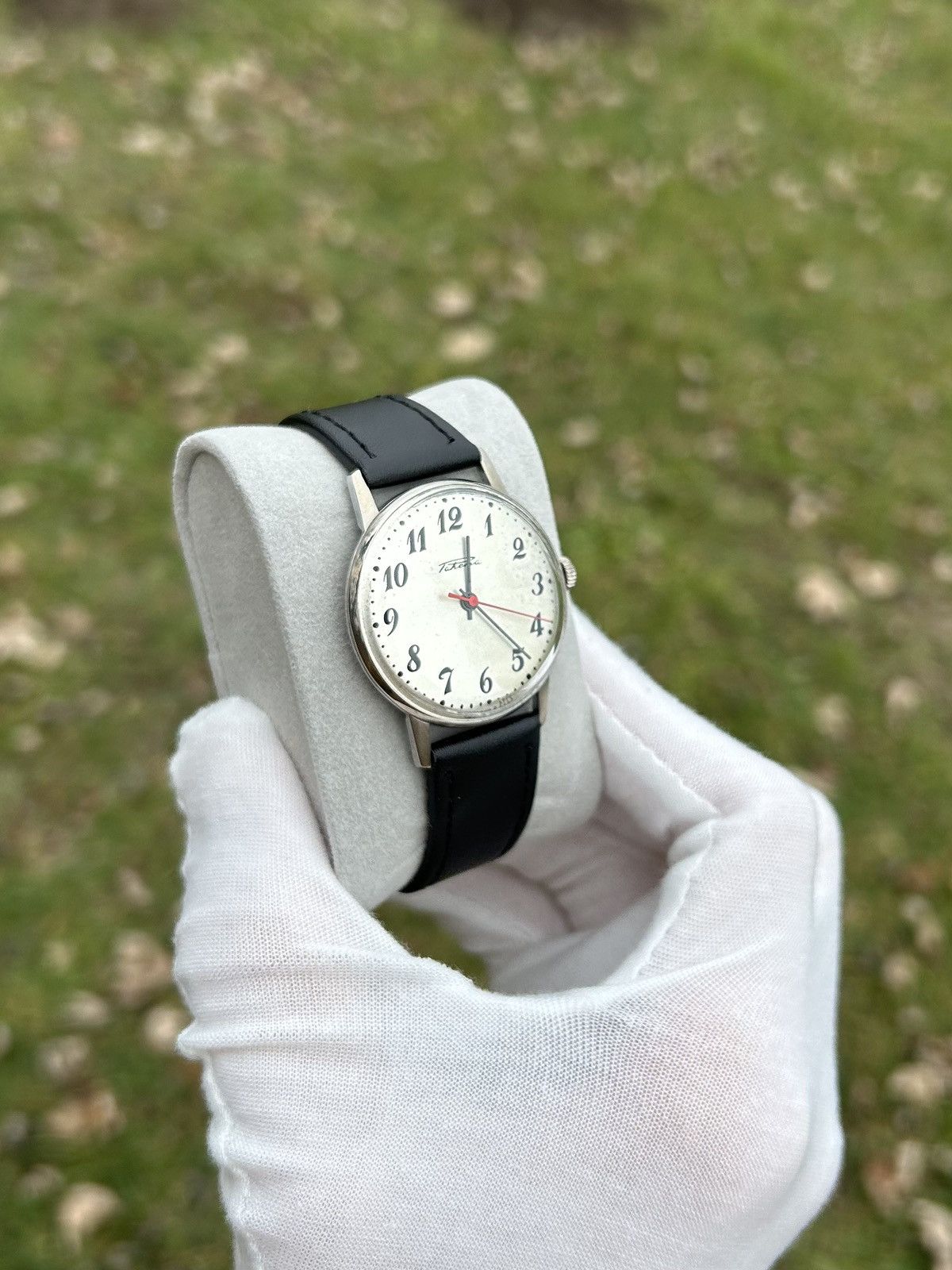 Vintage Vintage Watch Raketa Mechanical Made in USSR Authentic 1980s Size ONE SIZE - 12 Thumbnail