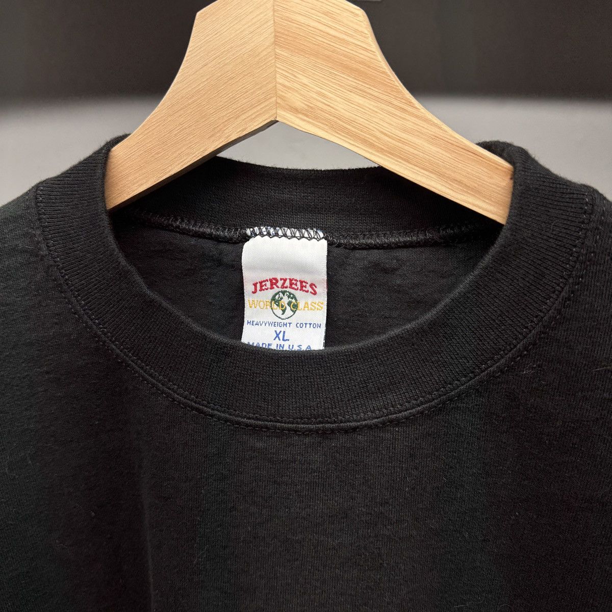 Vintage 90s Faded Black Heavyweight Blank Shirt ERD Grunge Chrome Size US XL / EU 56 / 4 - 3 Thumbnail
