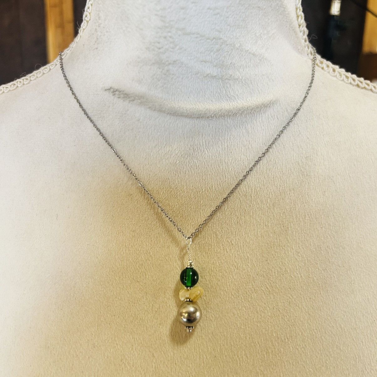 Handmade Handcrafted vintage bead drop pendant on chain necklace Size ONE SIZE - 3 Thumbnail