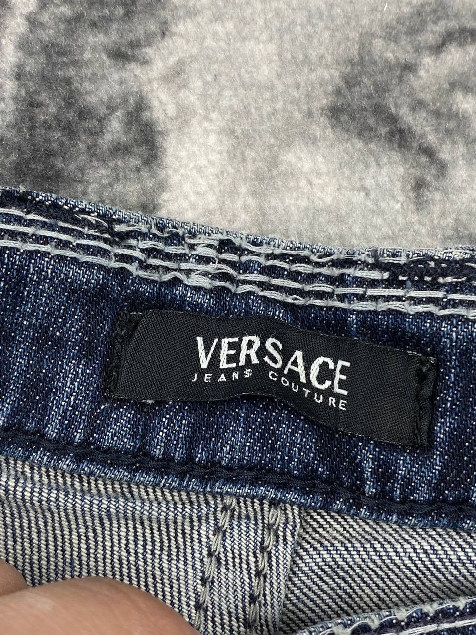 Versace Vintage Versace Jeans Denim Big Logo Men Size 33 Blue Size US 33 - 15 Thumbnail