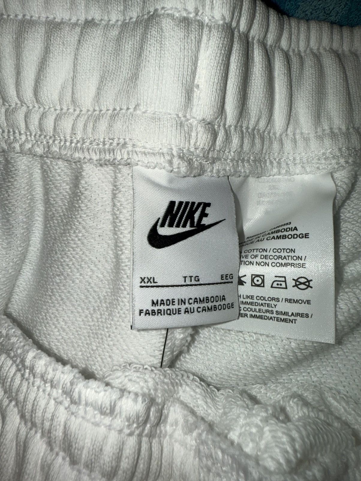 Nike White Cotton Nike Shorts — XXL Above the knee standard fit. Size US 32 / EU 48 - 5 Thumbnail