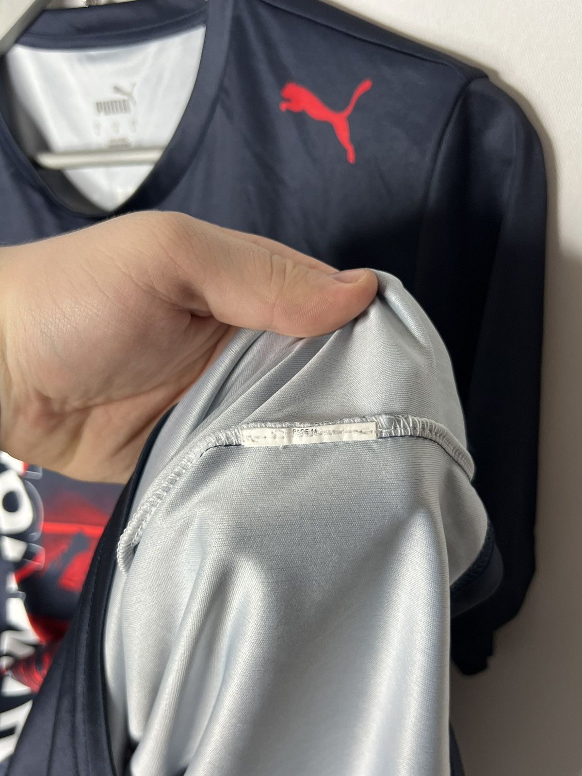 Red Bull Red Bull Racing Champion World Big Logo Racing Tee F1 Team Size US L / EU 52-54 / 3 - 11 Thumbnail