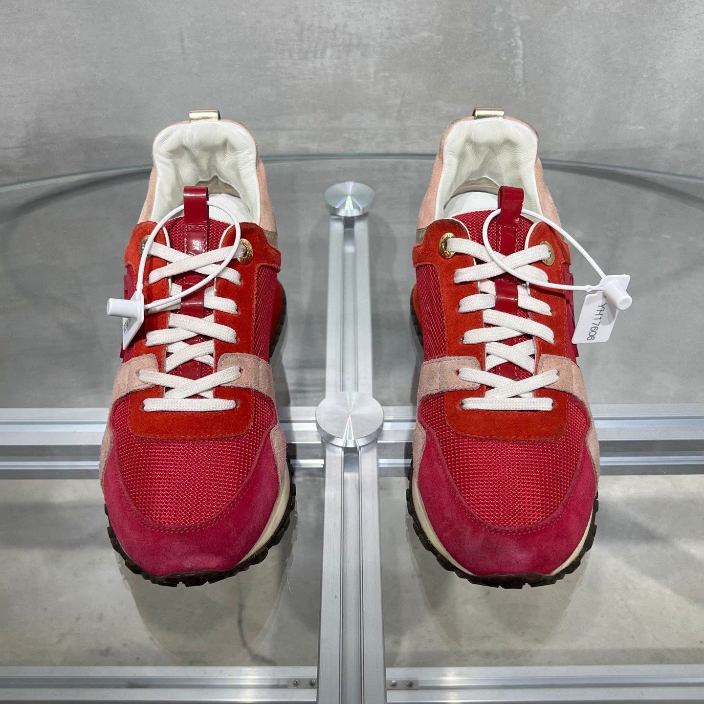 Louis Vuitton Louis Vuitton Run Away Platform Sneakers UK2/36 Size US 4.5 / IT 34.5 - 1 Thumbnail