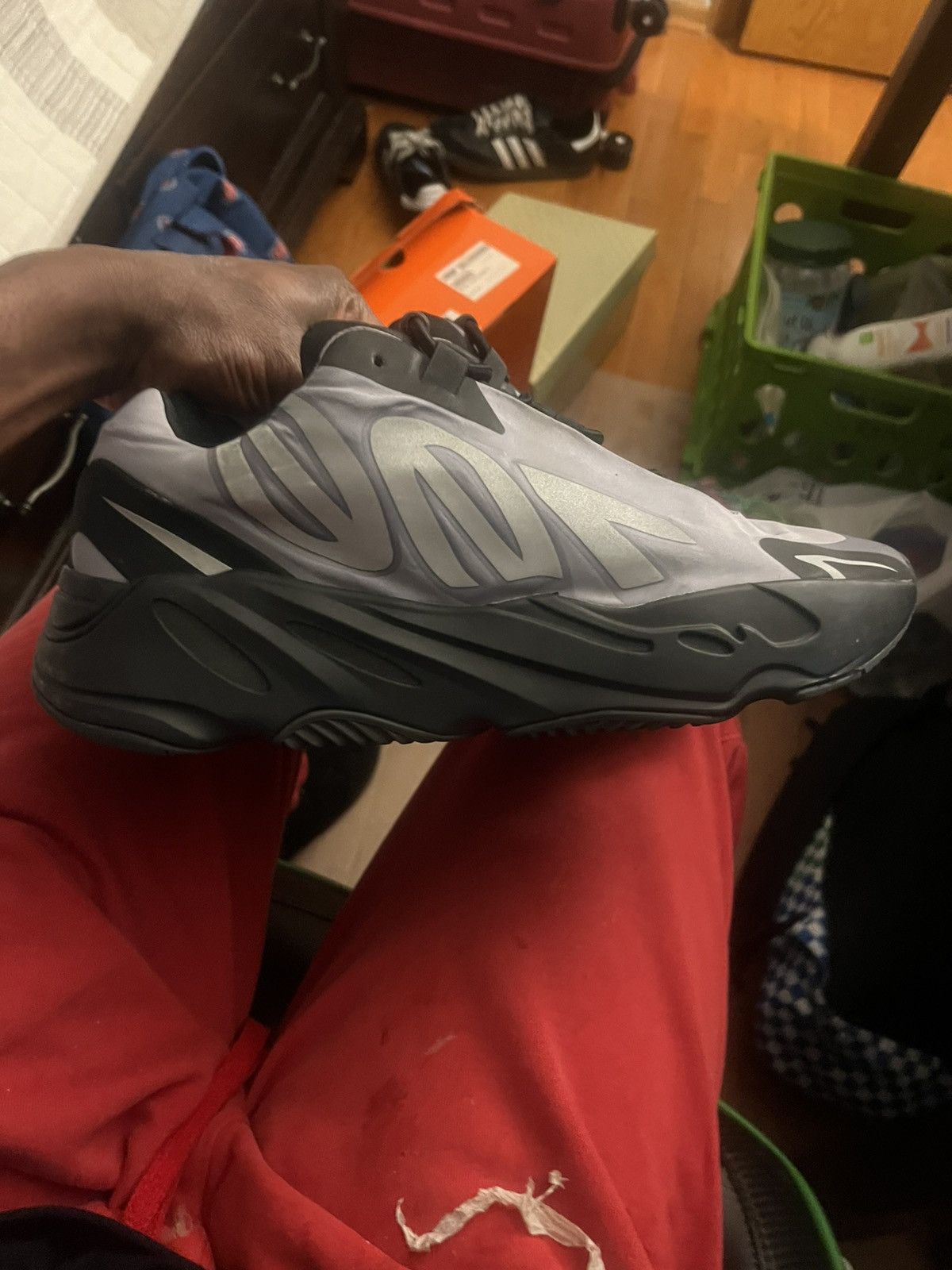 Kanye West Grey Yeezy 700 MNVM Size US 12 / EU 45 - 6 Thumbnail