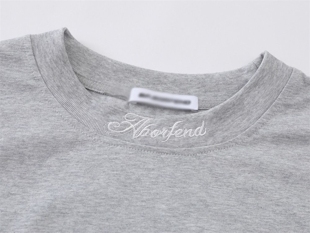 Vintage Men's loose casual simple embroidered long-sleeved T-shirt Size US M / EU 48-50 / 2 - 3 Thumbnail