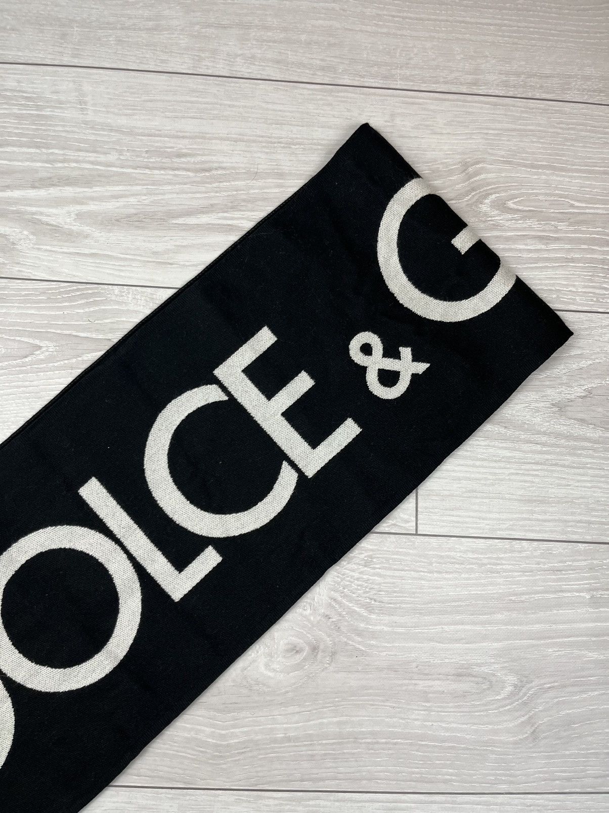 Dolce & Gabbana Dolce Gabbana Full Big Logo Luxury Scarf Y2K Size ONE SIZE - 7 Thumbnail