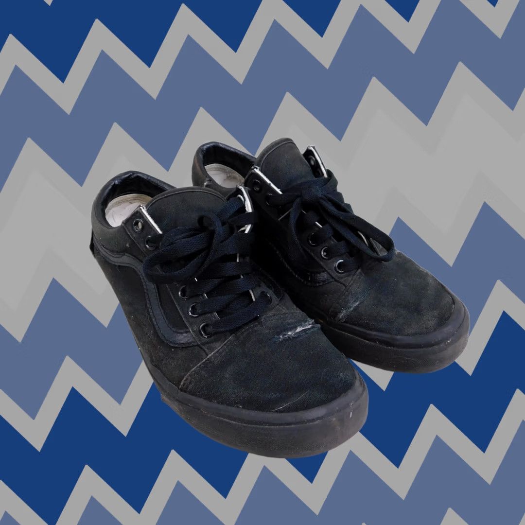 Vans VANS Classic Sneaker Shirt Unisex Adults Women’s 9 Men’s 7.5 Black 507698 Lace Up Low Top Sports Skateboard Walking Size US 9 / IT 39 - 1 Thumbnail