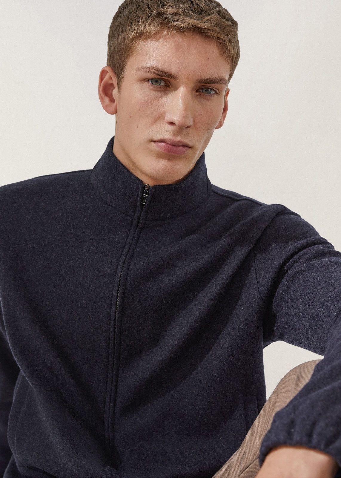 Loro Piana o1srvl11e0125 Cashmere Jersey Bomber Jacket in Navy Blue Size US M / EU 48-50 / 2 - 6 Thumbnail