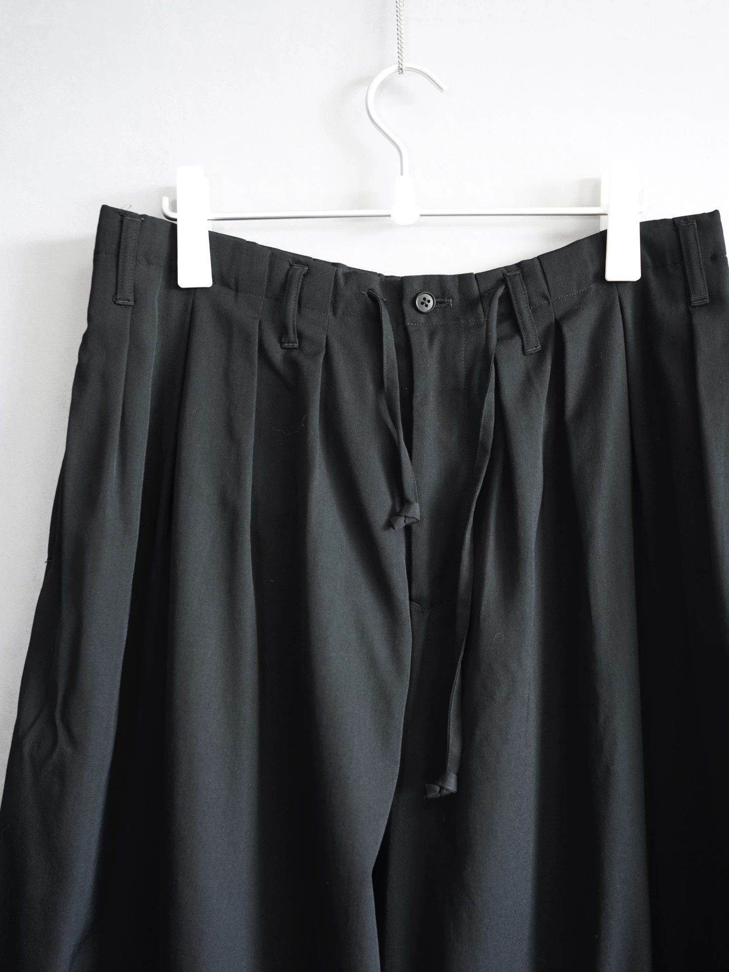 Yohji Yamamoto Yohji Yamamoto 19SS 12-Pleat Drawstring Balloon Wool Pants Size US 34 / EU 50 - 5 Thumbnail