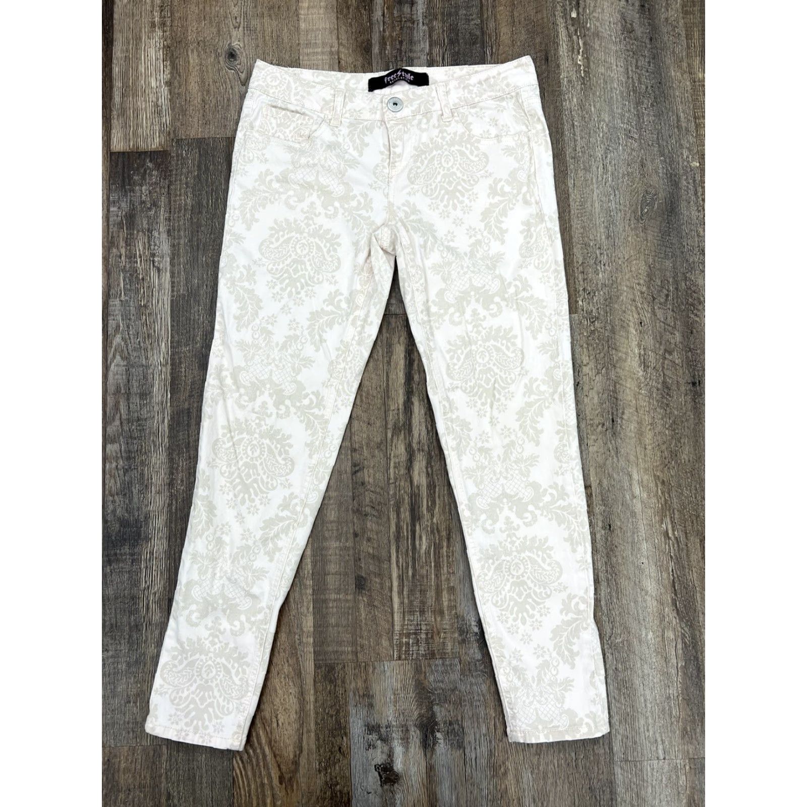 Vintage Freestyle Revolution Jeans Denim Skinny Damask Twill Light Pink & Brown Size 9 Juniors Women’s 5-Pocket Denim Skinny Jeans Distressed: No Baggy: No Size 30" / US 8 / IT 44 - 2 Thumbnail