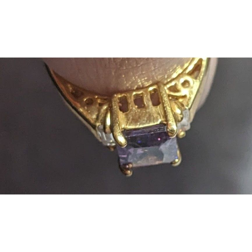 Other Whimsical Fantasy Purple Stone Bright Gold Tone Ring Size Size ONE SIZE - 8 Thumbnail