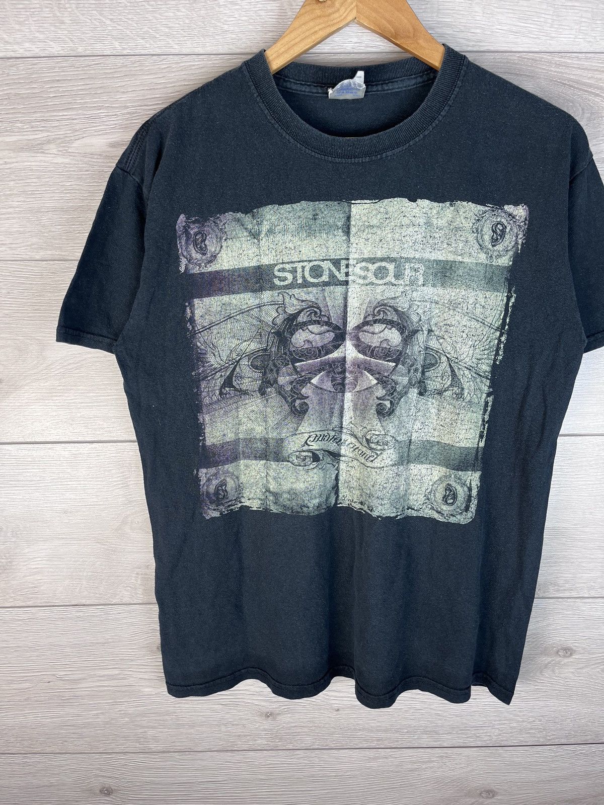 Japanese Brand Mens T-shirt merch 2010 size M Size US M / EU 48-50 / 2 - 4 Thumbnail
