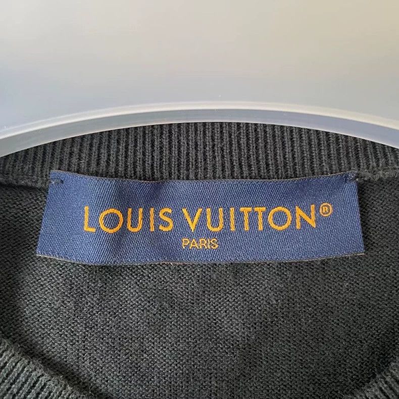 Louis Vuitton Louis Vuitton Black letter portrait knitted short sleeve 25 Size US M / EU 48-50 / 2 - 3 Thumbnail