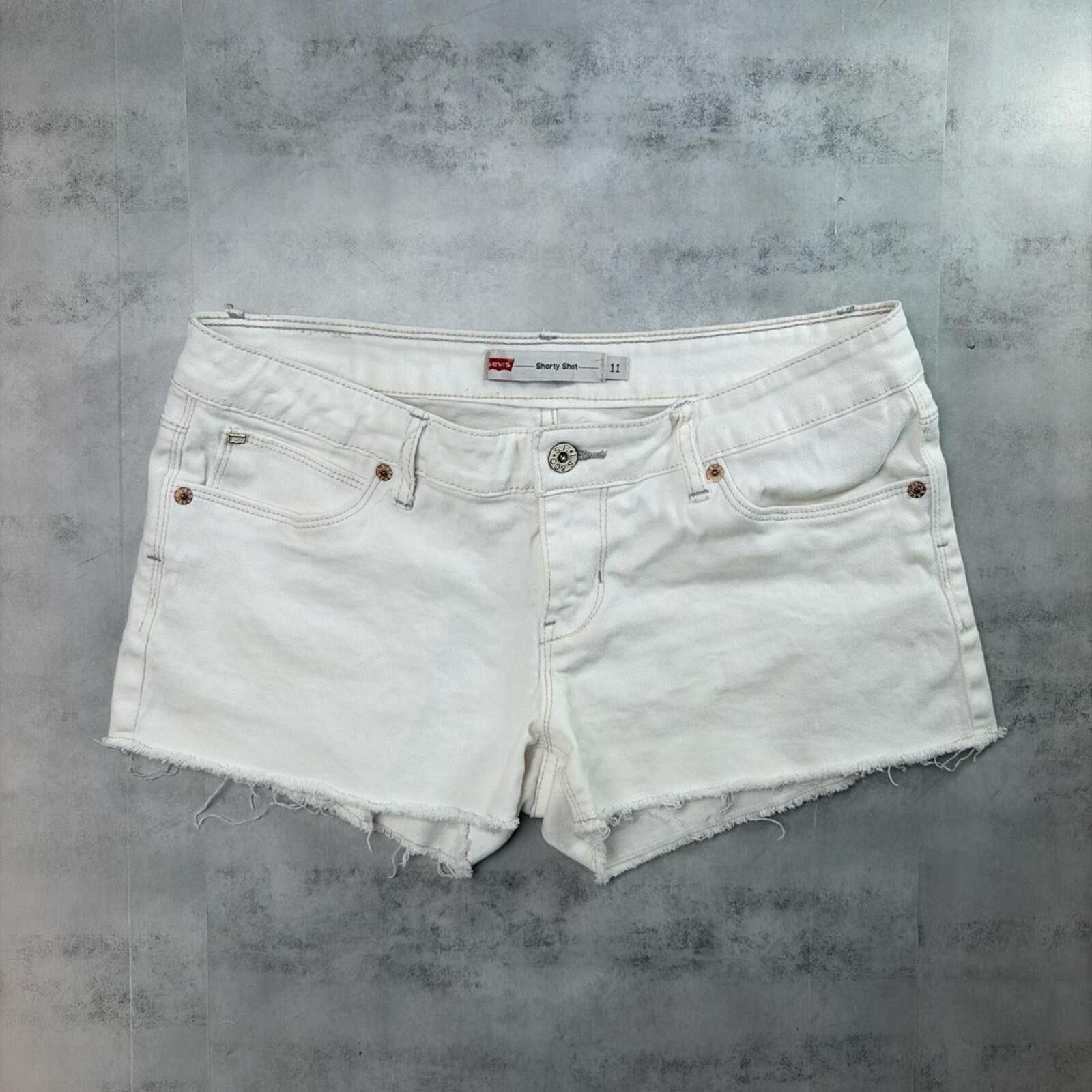 Levi's Y2K White Levi’s Shorty Short Grunge Mini Denim Shorts Size 34" / US 12 / IT 48 - 2 Thumbnail