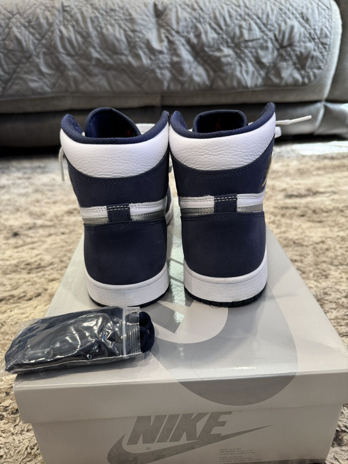 Jordan Brand Air Jordan 1 Retro High Size US 10 / EU 43 - 5 Thumbnail