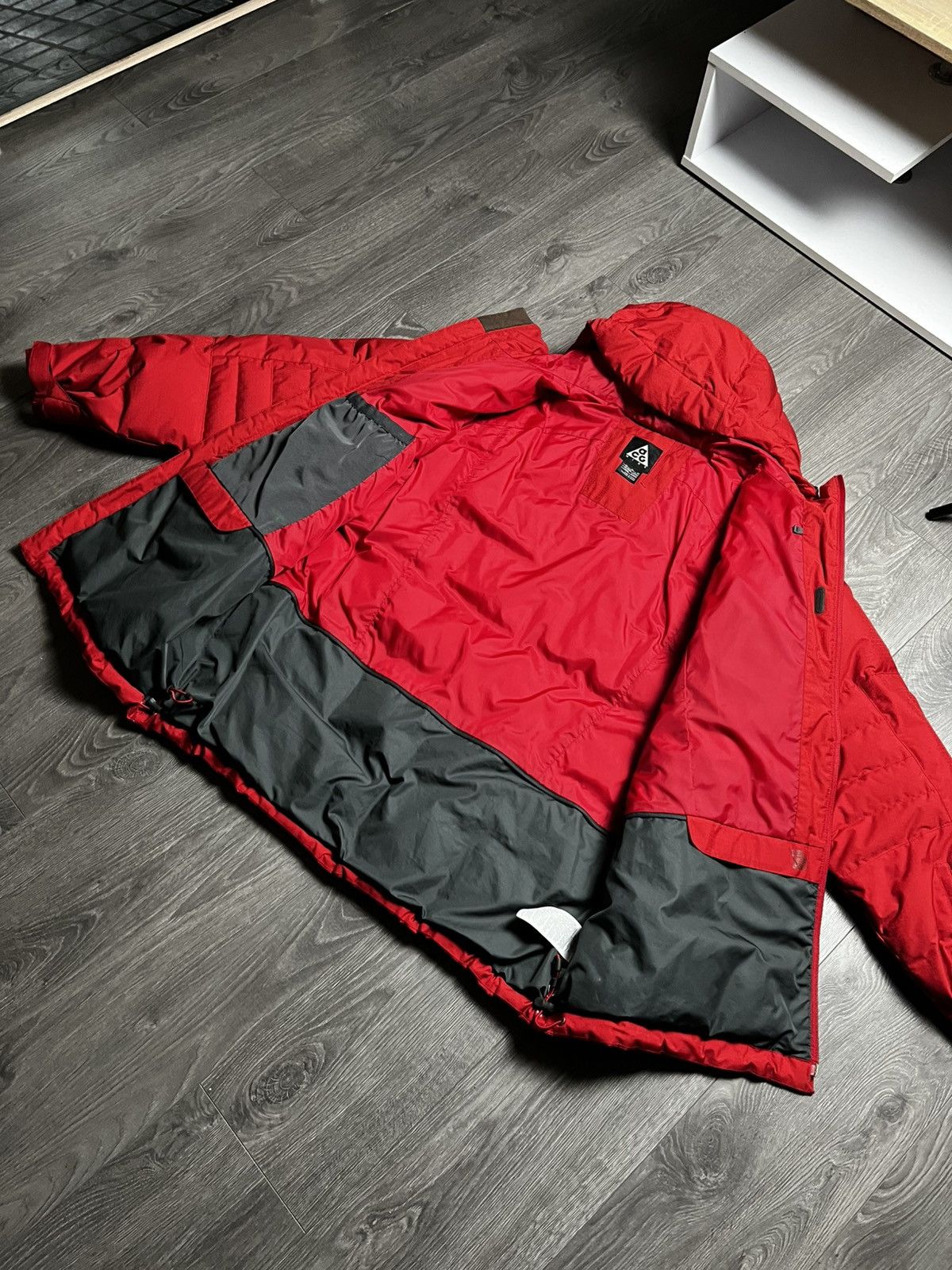 Nike ACG Vintage Nike ACG 550 Goose Down Puffer Jacket Red Gorpcore Size US XL / EU 56 / 4 - 9 Thumbnail