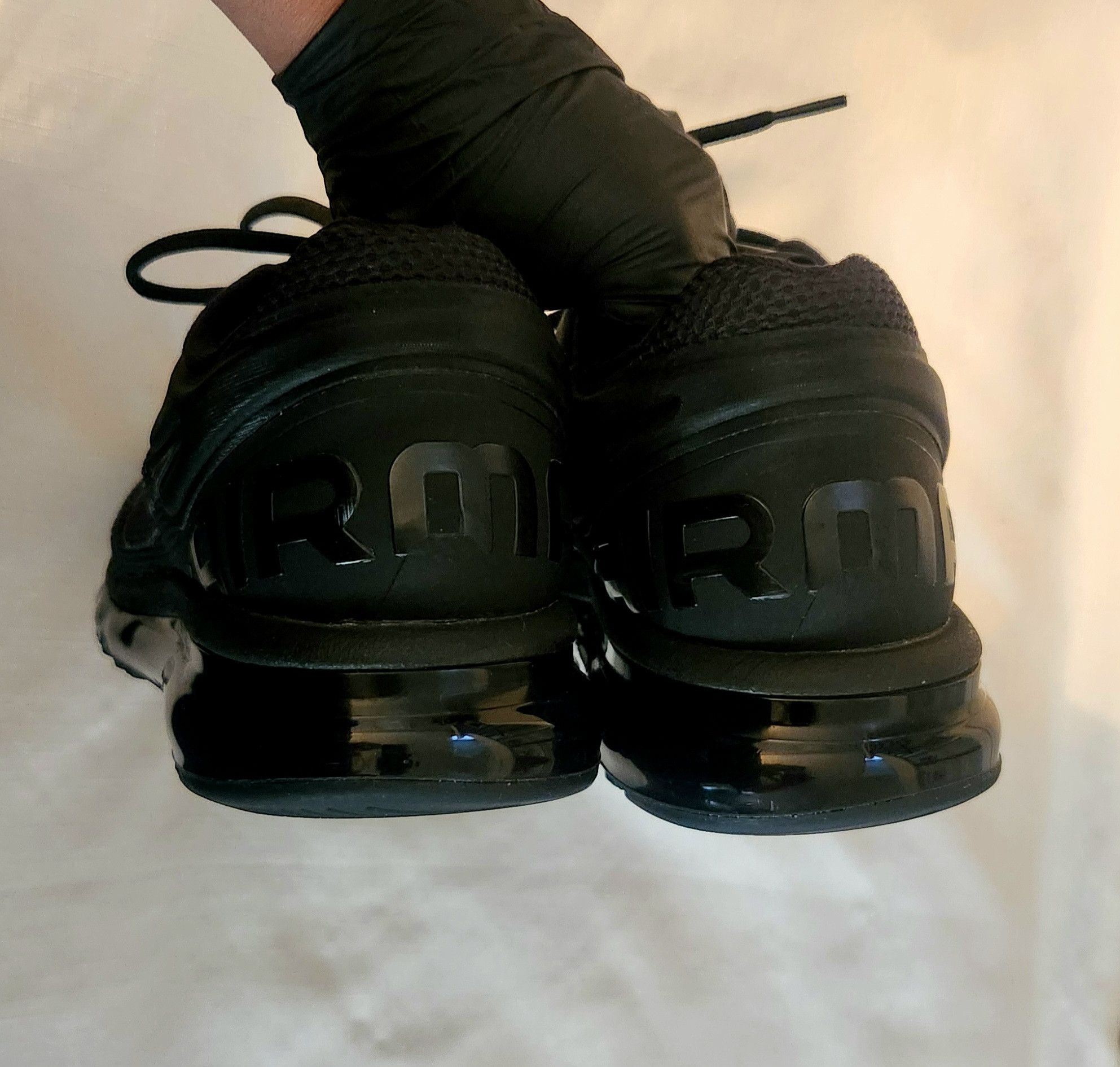 Nike Nike Air Max 2013 2023 sneaker Triple Black FZ3156-010 Sz 14 Size US 14 / EU 47 - 7 Thumbnail