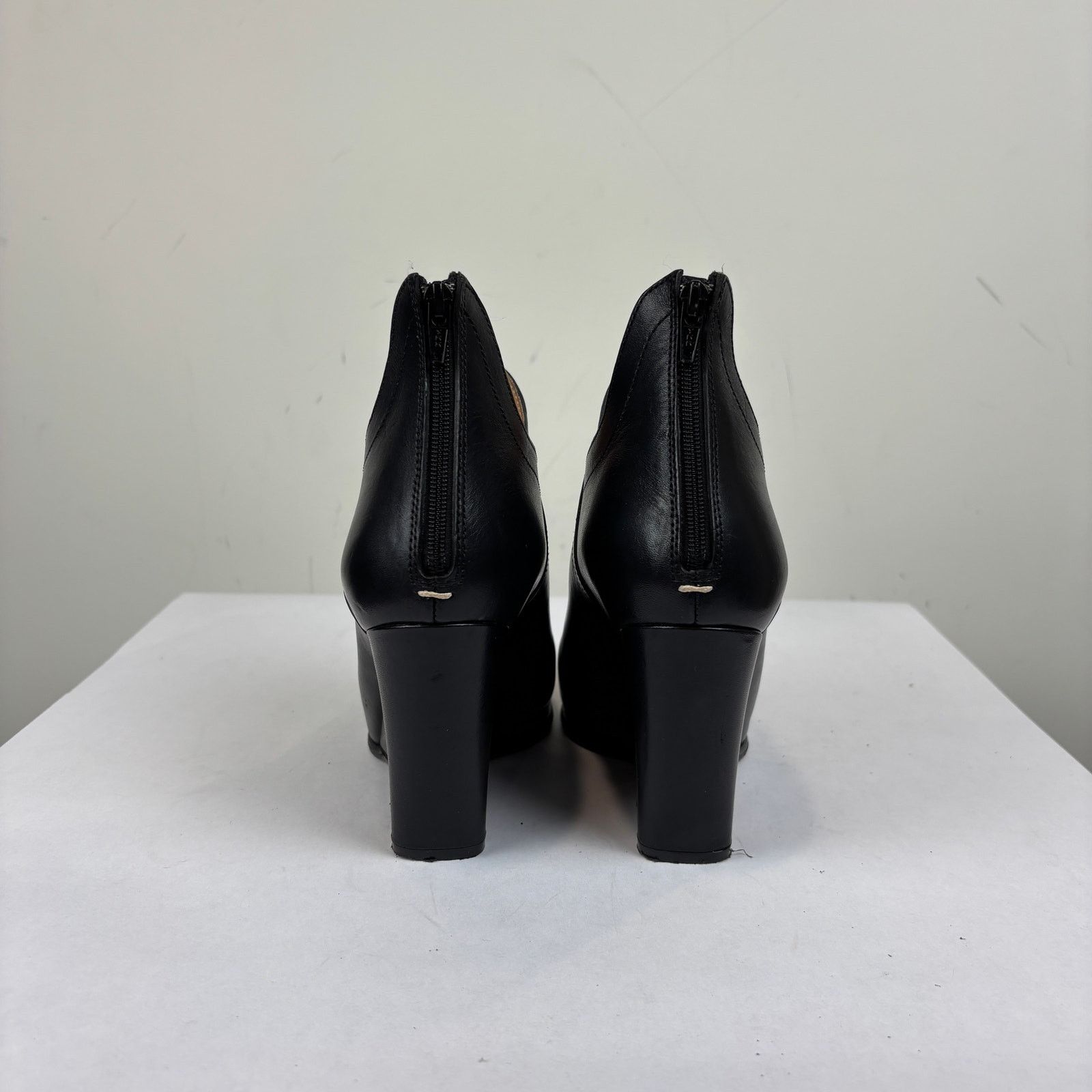 Maison Margiela Maison Margiela MM22 Leather Pointed Toe Wedge Booties 36.5 Size US 6.5 / IT 36.5 - 4 Thumbnail