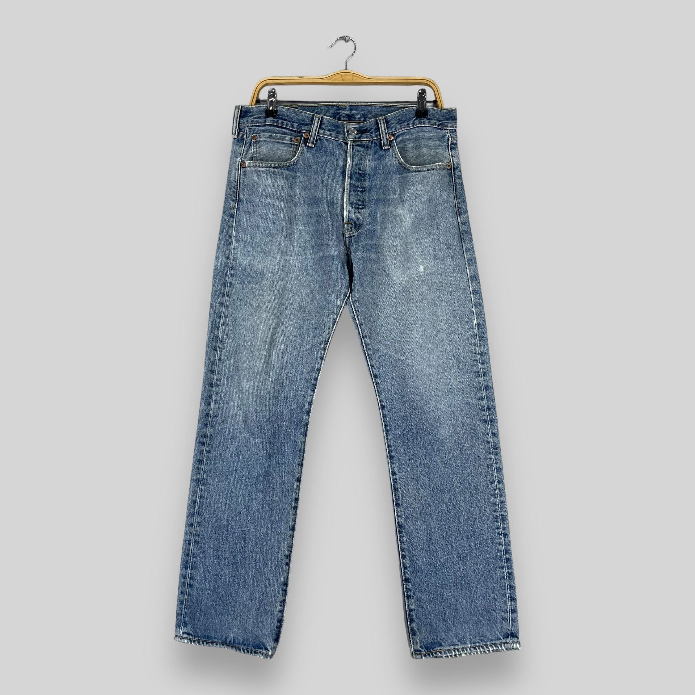 W33 L28 Vintage Levis 501 Distressed Reinforced Jeans
