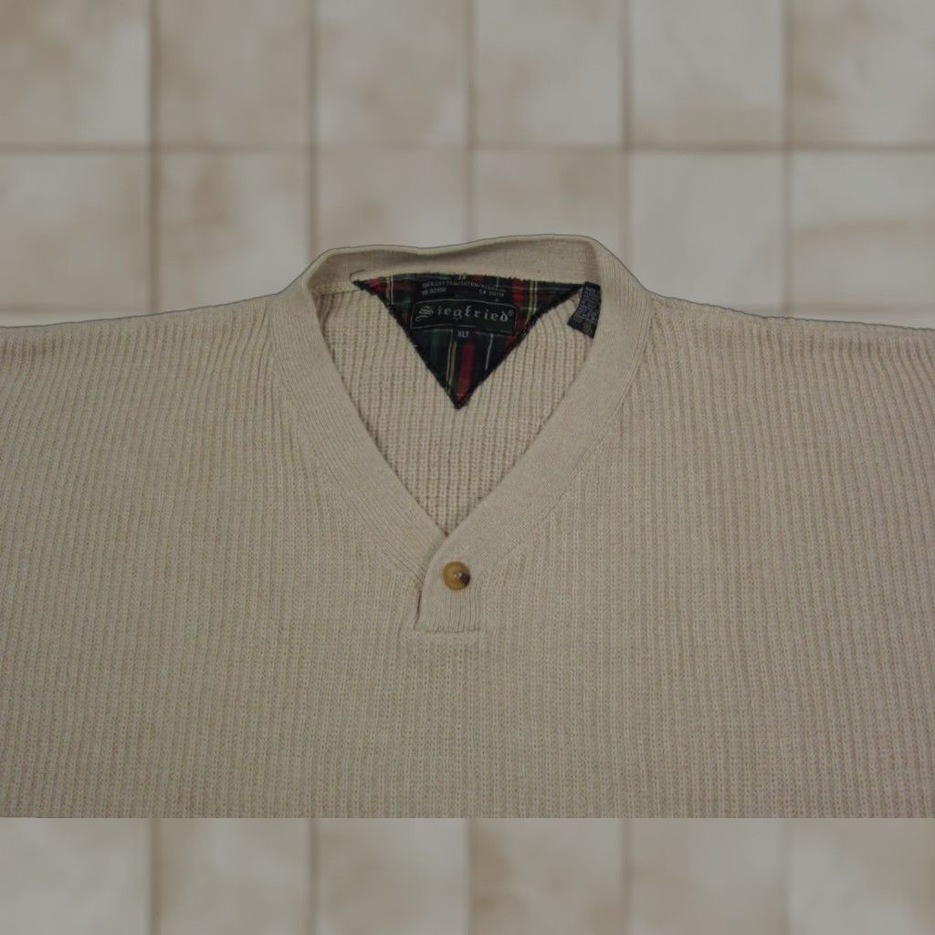 Vintage VINTAGE Siegfried Sweater Mens XLT Henley Brown Cotton Knit 90s Preppy Big & Tall Size US XL / EU 56 / 4 - 1 Thumbnail