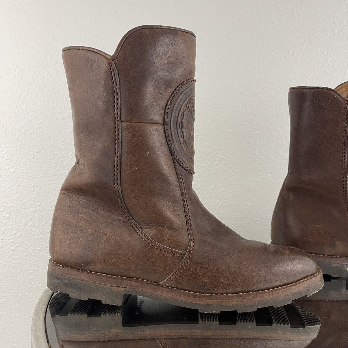 Vintage Vintage Western Brown Leather Embossed Eagle Mid Calf Boots Size US 9 / EU 42 - 3 Thumbnail