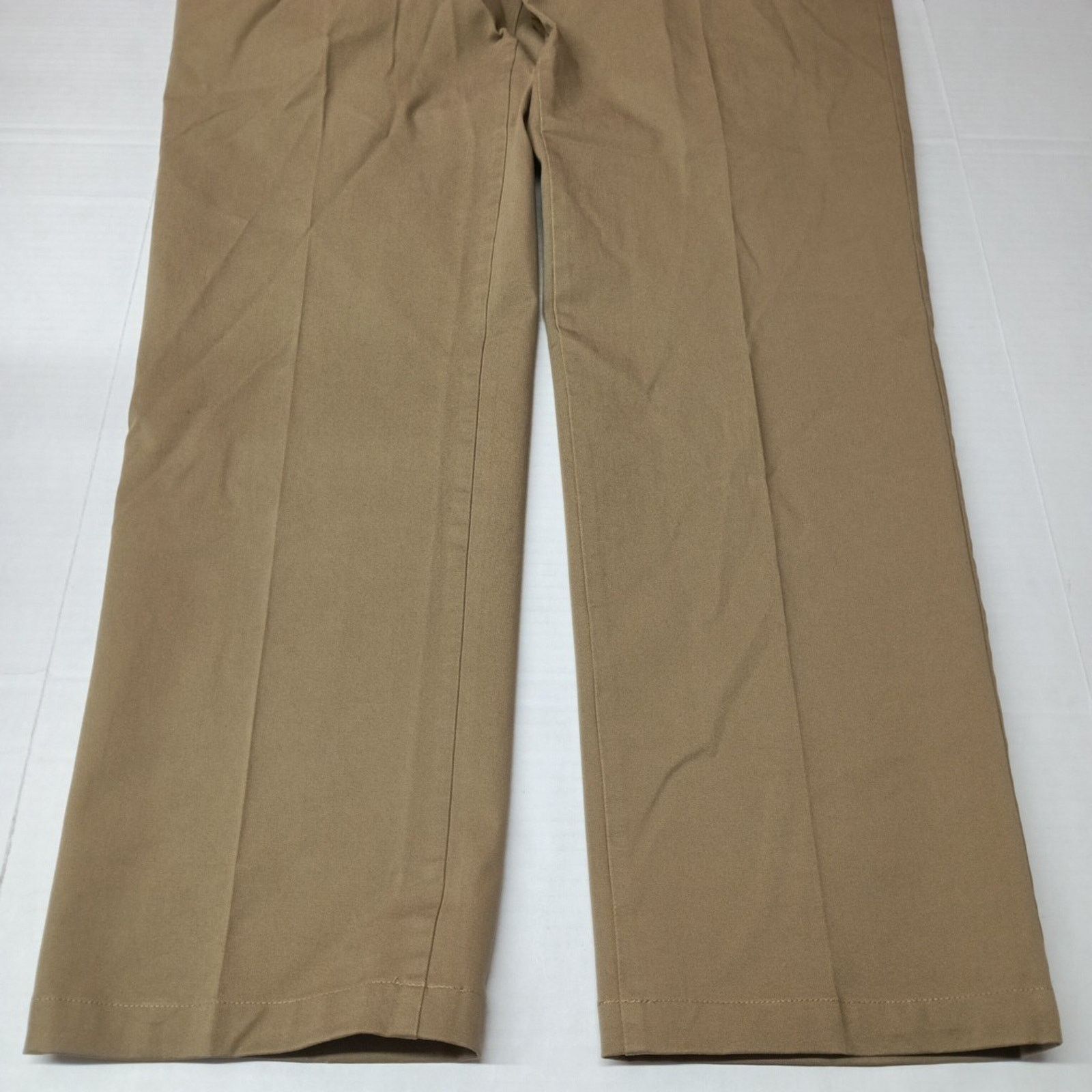 Dockers Dockers Workday Khakis Men's 40x36 Beige Straight Flex Waist Size US 40 / EU 56 - 3 Thumbnail