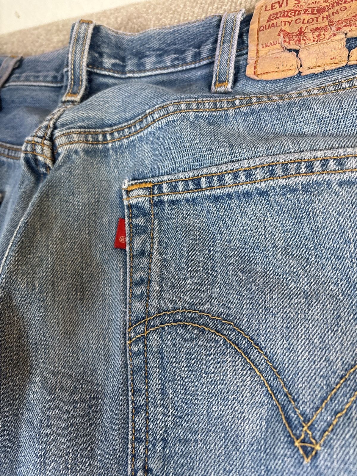 Levi's Levi’s 501 original fit jeans, vintage distressed 0069 I nee Size US 38 / EU 54 - 7 Thumbnail