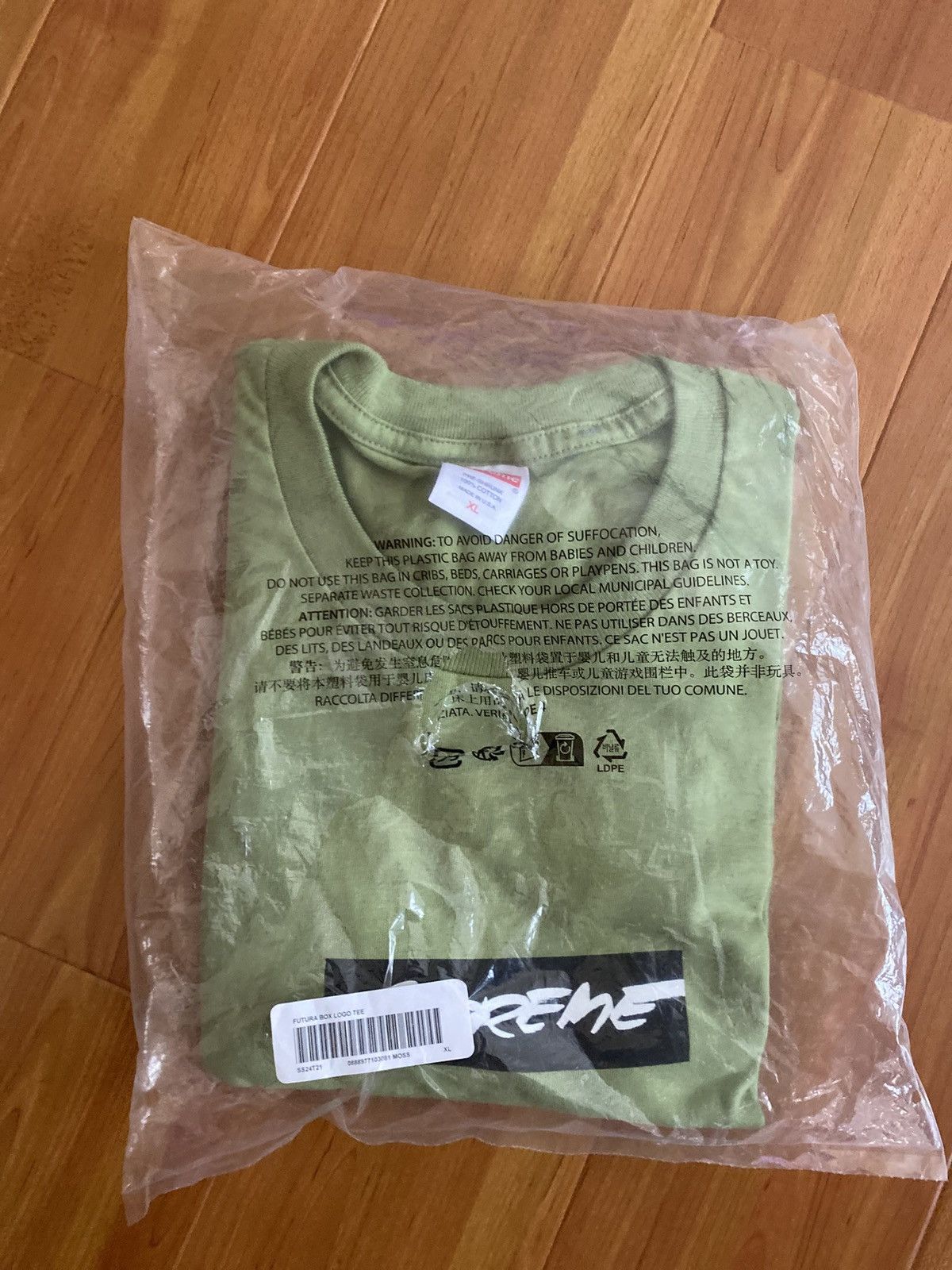 Futura × Supreme Supreme Futura Box Logo Tee Size US XL / EU 56 / 4 - 1 Thumbnail