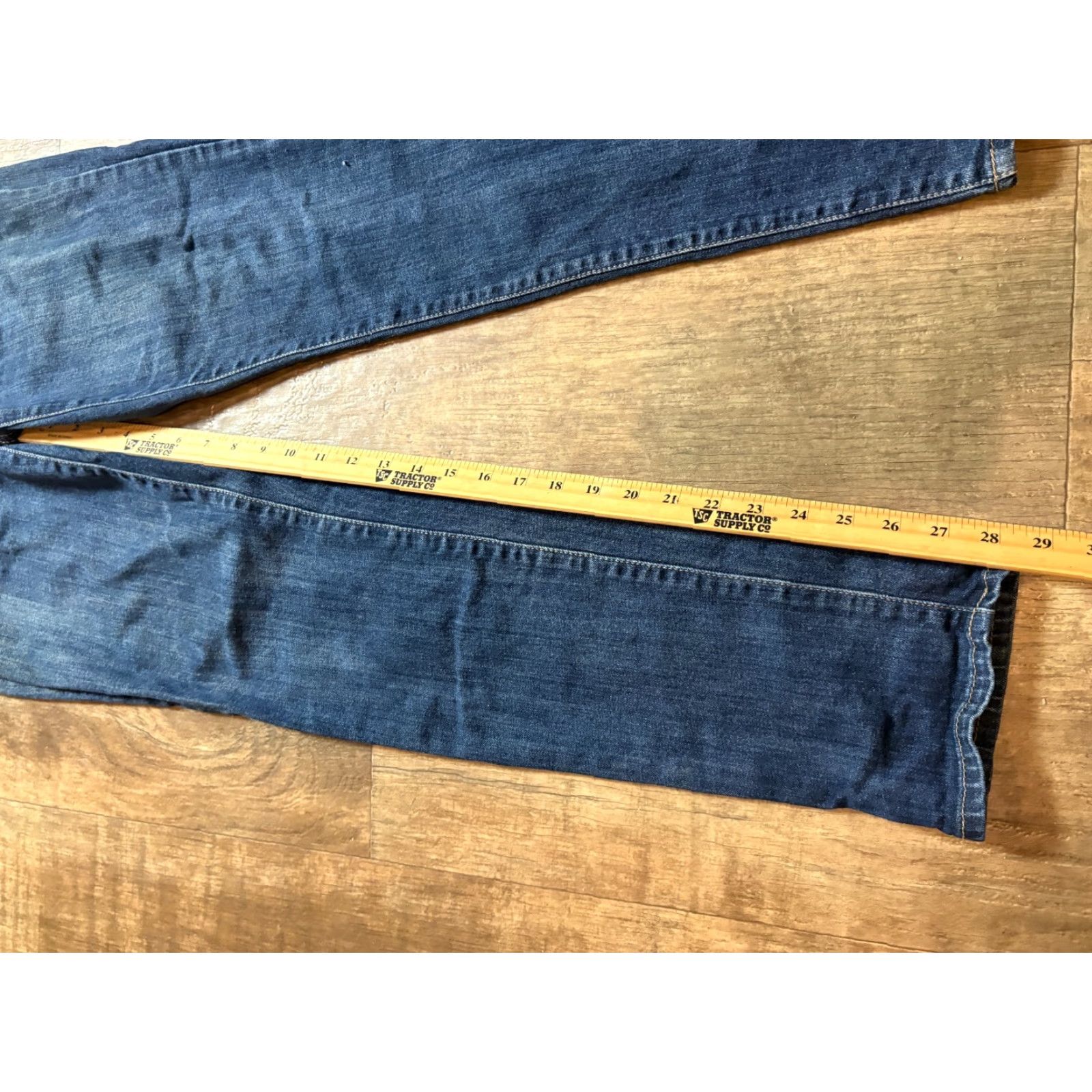 Vintage UNIONBAY Jeans Womens Urban Pipeline Dark Blue Denim 30 x 30 Straight Cotton Spandex Button 30in Regular Womens Size 30" / US 8 / IT 44 - 2 Thumbnail