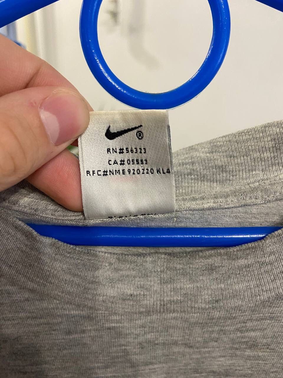 Nike × Vintage Vintage Nike Center Logo T shirt Size US M / EU 48-50 / 2 - 8 Thumbnail