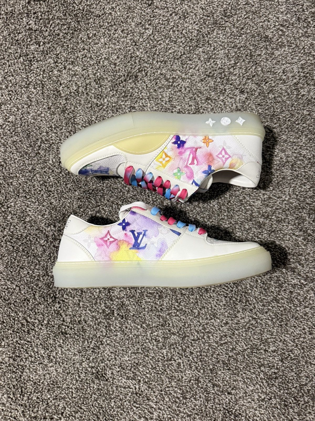 Louis Vuitton Lv Monogram Leather Sneakers Size US 8.5 / EU 41-42 - 3 Thumbnail