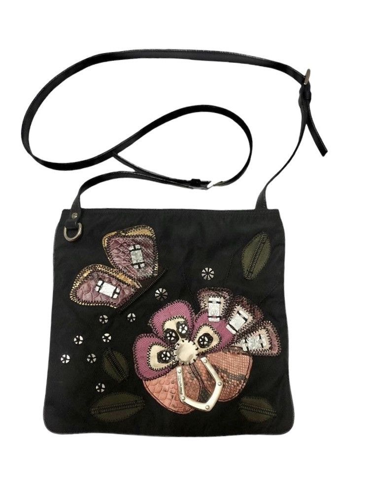 Prada AUTHENTIC VINTAGE PRADA BLACK NYLON SNACK SKIN BAG Size ONE SIZE - 1 Thumbnail