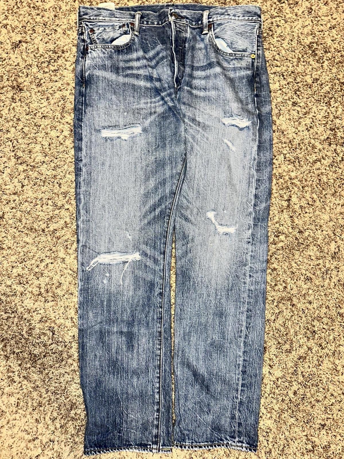 Levi's Levi's 501 Blue Original Straight Fit Ripped Jeans Size US 36 / EU 52 - 1 Thumbnail