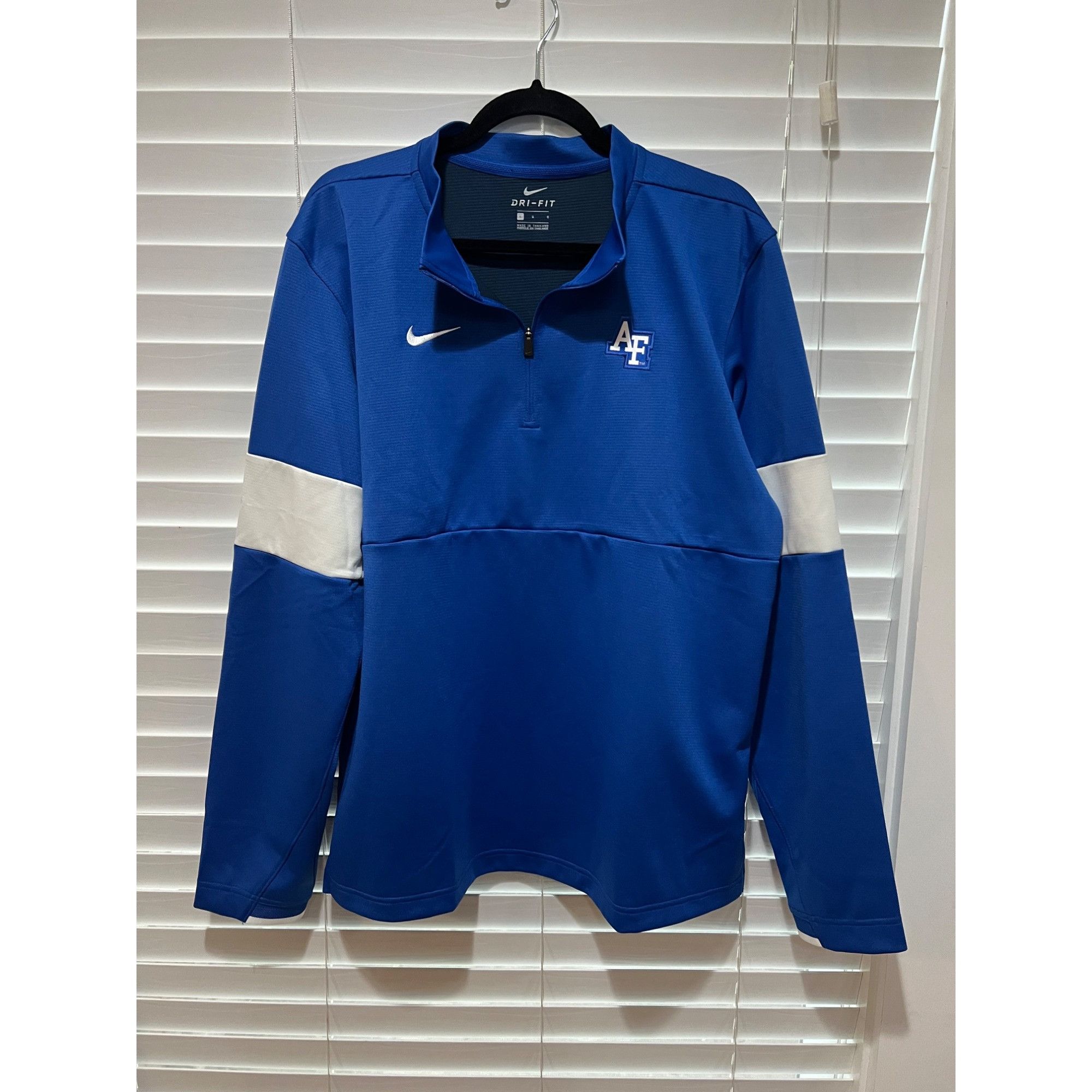 Nike Nike Air Force Falcons1/4 Zip Pullover - Size L Size US L / EU 52-54 / 3 - 1 Thumbnail